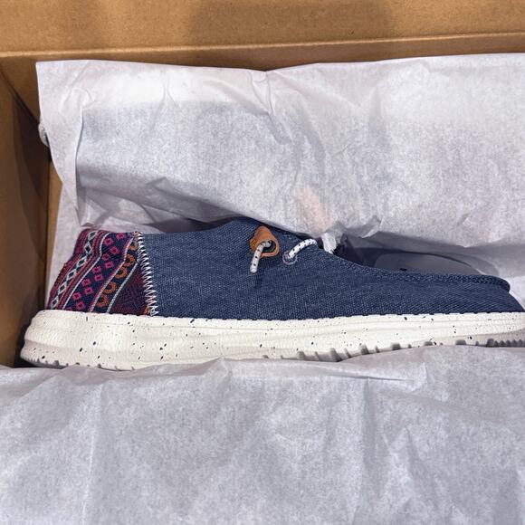 Hey Dude Shoes Wendy Funk Baja Slip On Loafer Womens Size 9 Navy Blue Casual NIB - Picture 4 of 12